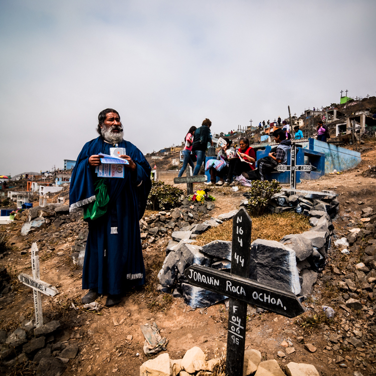 03  cementerio Lima Peru